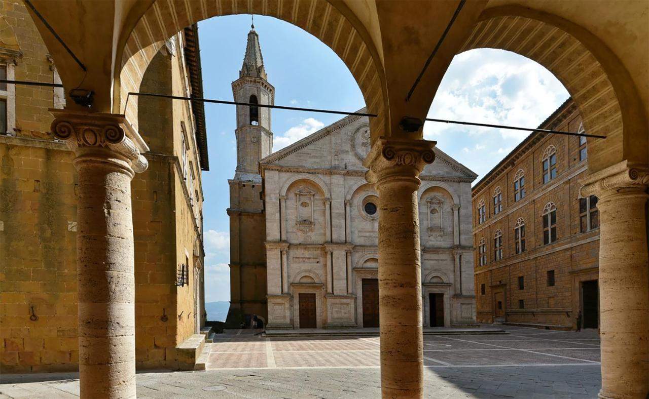 Casa Vacanze Oliviera Pienza Bagian luar foto