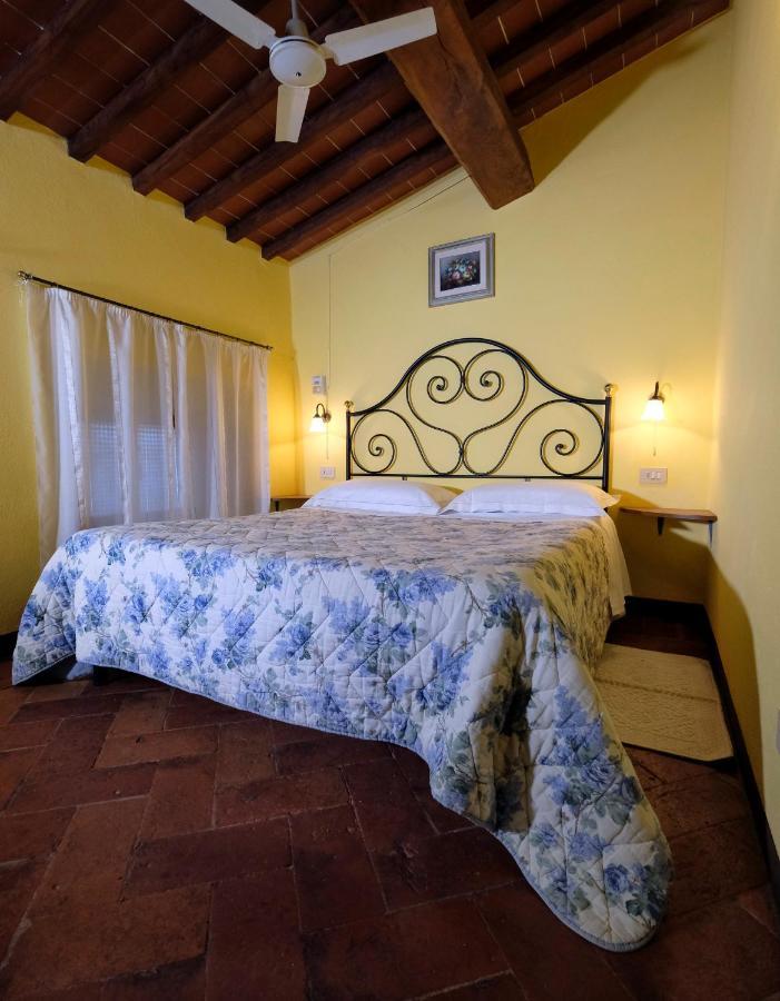 Casa Vacanze Oliviera Pienza Bagian luar foto